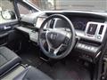 2013 Honda Step WGN