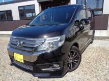 2013 Honda Step WGN