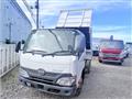 2017 Hino Dutro