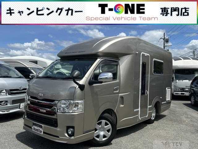 2014 Toyota Hiace Van