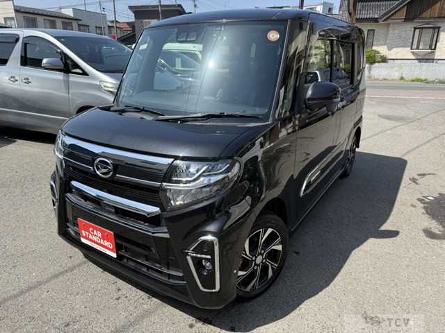 2021 Daihatsu Tanto Custom
