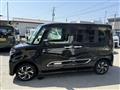 2021 Daihatsu Tanto Custom