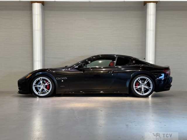 2011 Maserati Granturismo