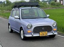 2004 Daihatsu Miragino