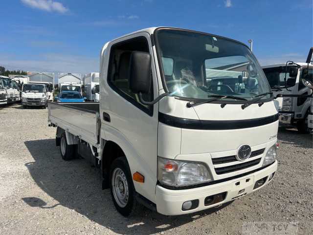 2013 Toyota Dyna Truck