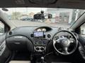 2003 Toyota Vitz