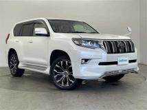 2018 Toyota Land Cruiser Prado