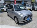 2005 Daihatsu Miragino