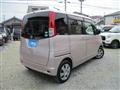 2011 Nissan ROOX