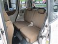 2011 Nissan ROOX