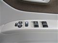 2011 Nissan ROOX