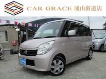 2011 Nissan ROOX