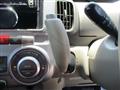 2011 Daihatsu Tanto