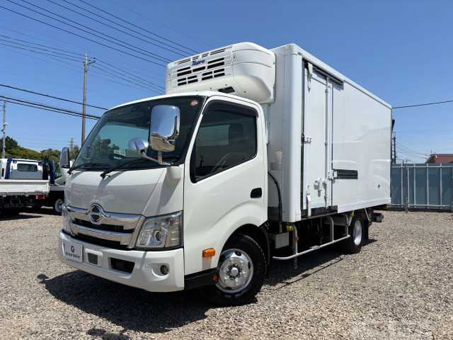 2021 Hino Dutro