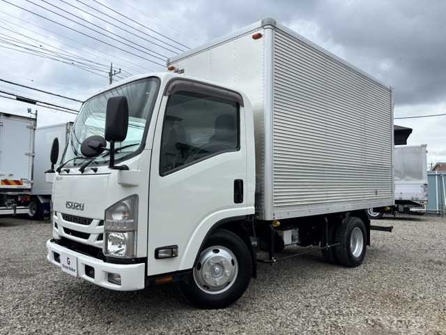2018 Isuzu Isuzu Others