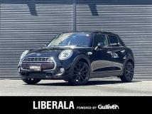 2019 BMW MINI