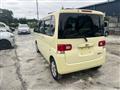 2011 Daihatsu Tanto