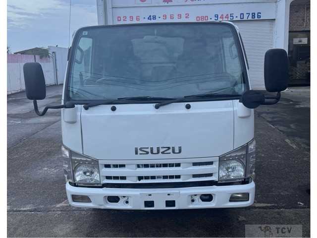 2013 Isuzu Isuzu Others
