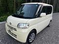 2011 Daihatsu Tanto