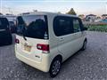 2011 Daihatsu Tanto