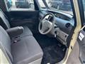 2011 Daihatsu Tanto