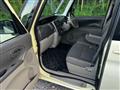 2011 Daihatsu Tanto