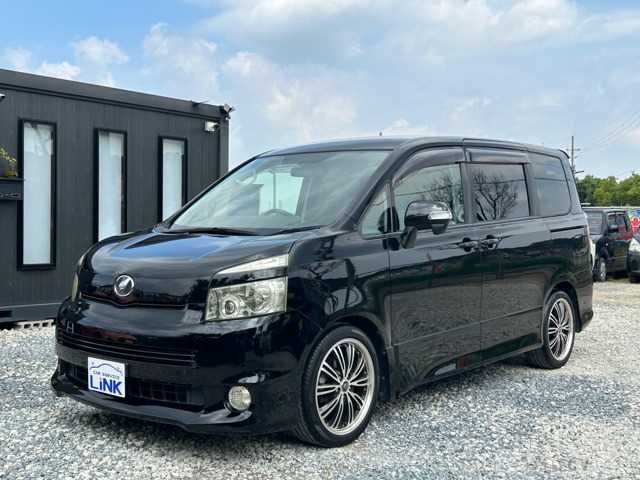 2008 Toyota Voxy