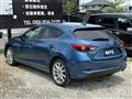 2017 Mazda Axela