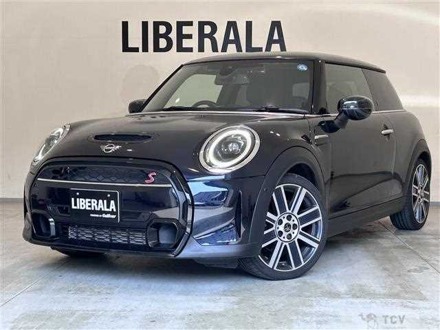 2022 BMW MINI
