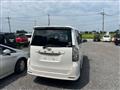 2009 Toyota Voxy