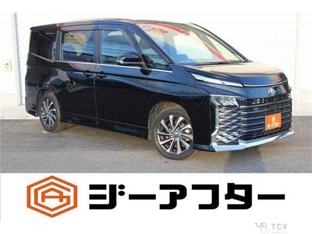 2022 Toyota Voxy