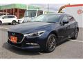 2017 Mazda Axela