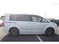 2020 Mitsubishi Delica D5