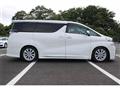 2015 Toyota Vellfire