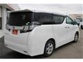 2017 Toyota Vellfire