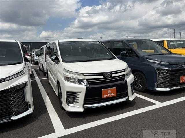 2016 Toyota Voxy