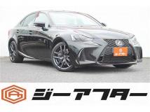 2019 Lexus IS