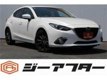 2014 Mazda Axela