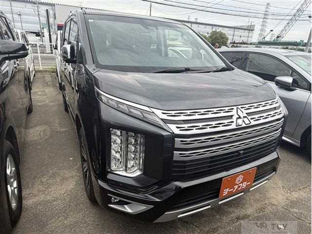 2024 Mitsubishi Delica D5