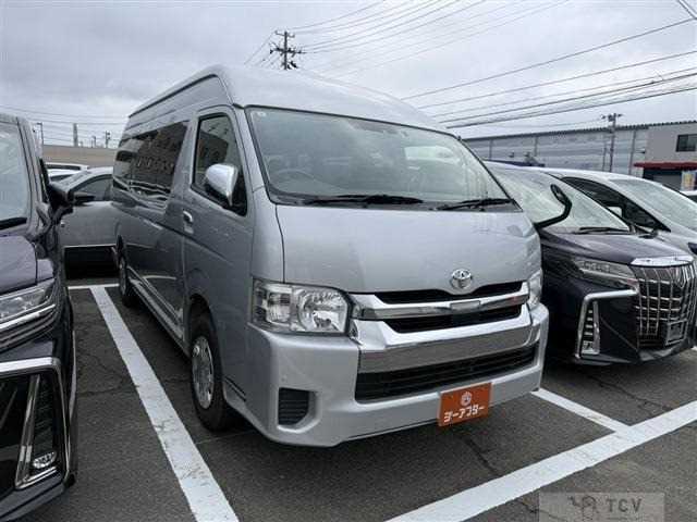 2020 Toyota Hiace Wagon