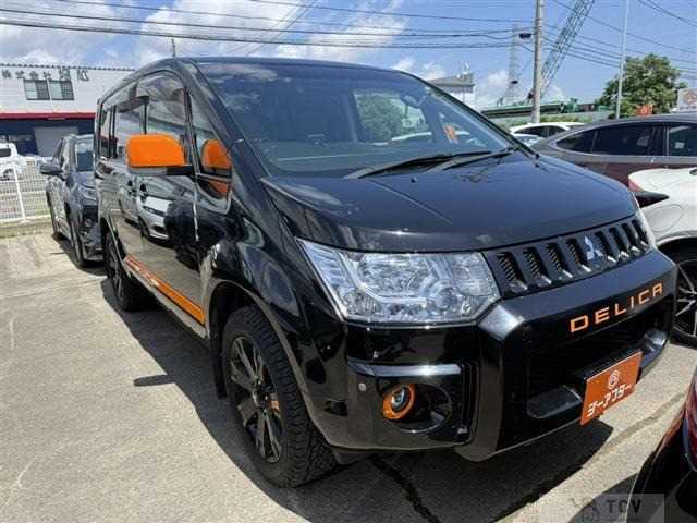2017 Mitsubishi Delica D5