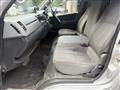2005 Toyota Hiace Van