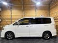 2012 Toyota Voxy