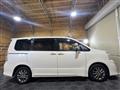 2012 Toyota Voxy