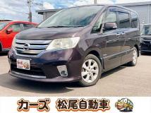 2013 Nissan Serena