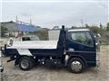 2015 Mitsubishi Canter