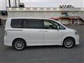 2009 Toyota Noah