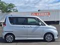 2015 Mitsubishi Delica