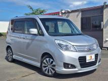 2015 Mitsubishi Delica