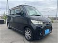 2011 Nissan ROOX